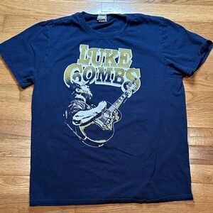 Luke Combs 2018 Tour T-shirt- Medium - GUC